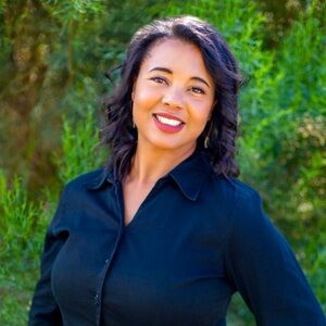 Meet your Posher, Malicia